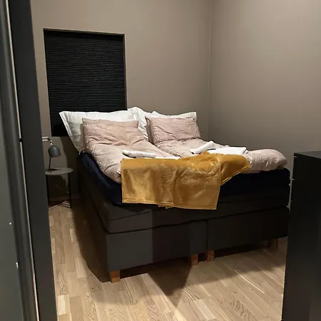 The Sunny Side Apartman